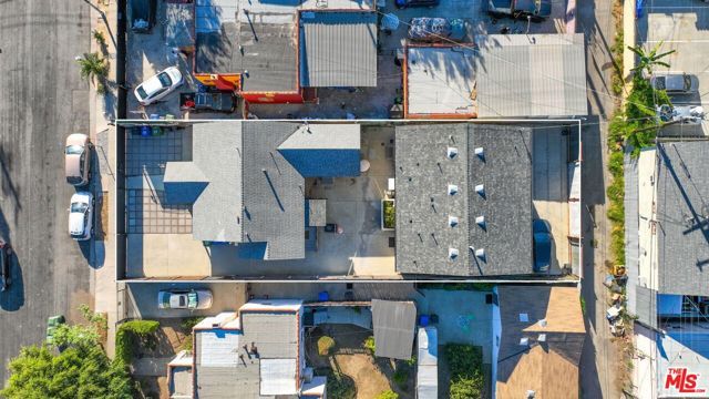 1375 W 37th Drive, Los Angeles, CA 90007