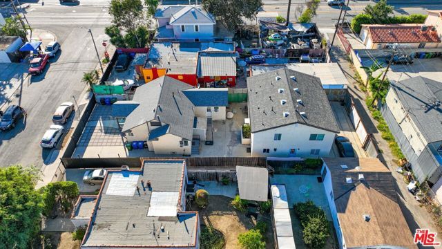 1375 W 37th Drive, Los Angeles, CA 90007