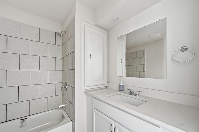 1816 Lake Highland W, Quinlan, TX 75474