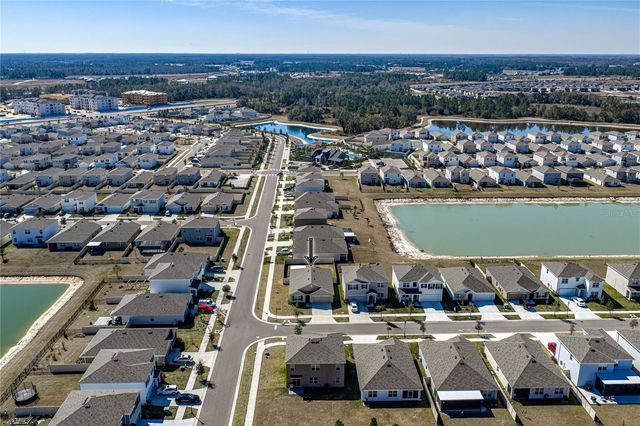 2741 GARDINER LANE, Zephyrhills, FL 33541