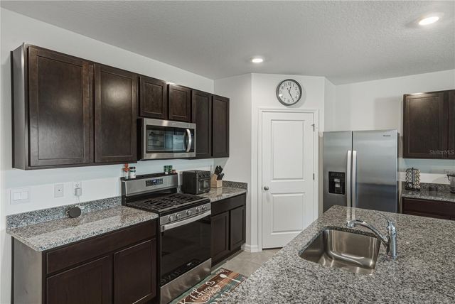 2741 GARDINER LANE, Zephyrhills, FL 33541