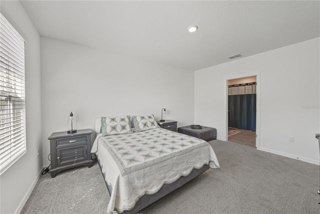 2741 GARDINER LANE, Zephyrhills, FL 33541