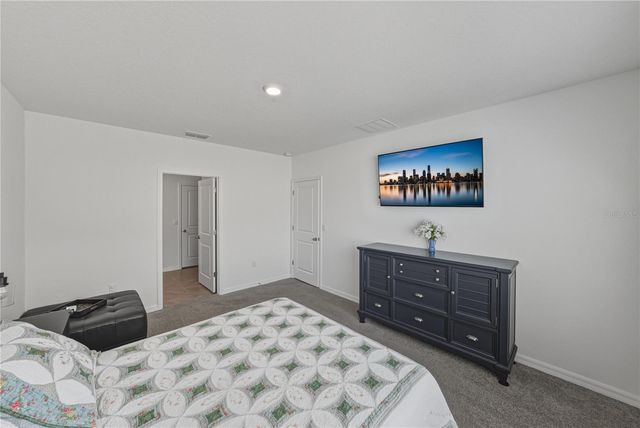 2741 GARDINER LANE, Zephyrhills, FL 33541