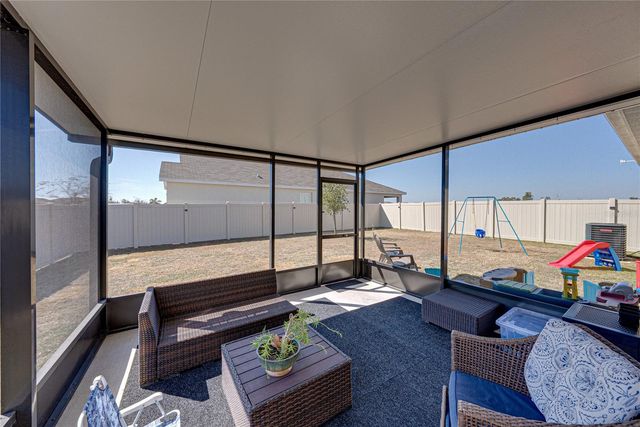 2741 GARDINER LANE, Zephyrhills, FL 33541