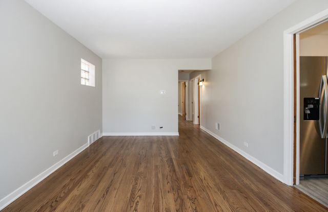2337 Park Avenue, North Riverside, IL 60546