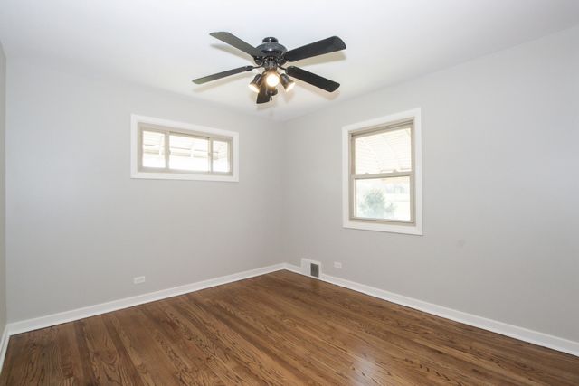 2337 Park Avenue, North Riverside, IL 60546