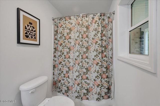 113 Jones Road, Saratoga Springs, NY 12866