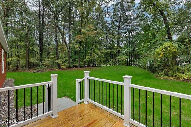 113 Jones Road, Saratoga Springs, NY 12866
