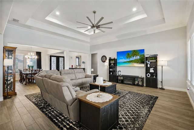 1878 Papa Mori Dr, Corpus Christi, TX 78414