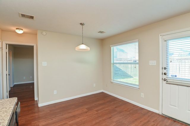 838 Darbydale Crossing Lane, Houston, TX 77090