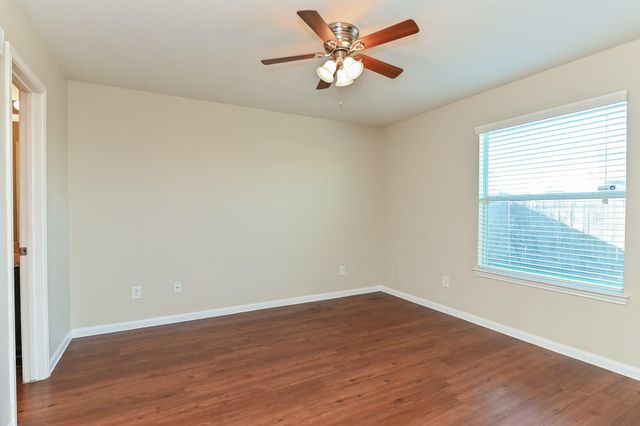 838 Darbydale Crossing Lane, Houston, TX 77090