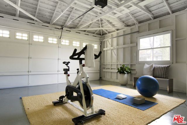 435 Cliff Drive, Pasadena, CA 91107