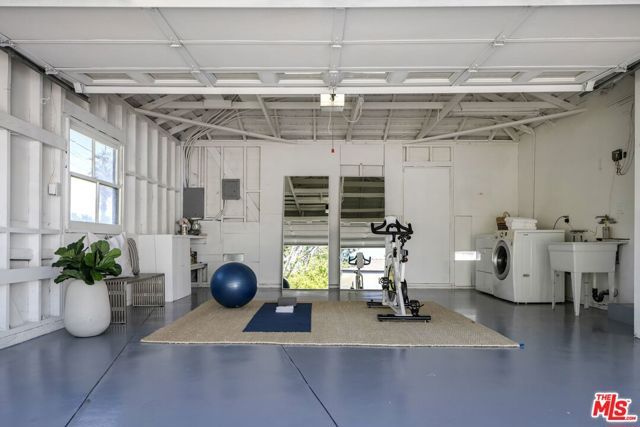 435 Cliff Drive, Pasadena, CA 91107