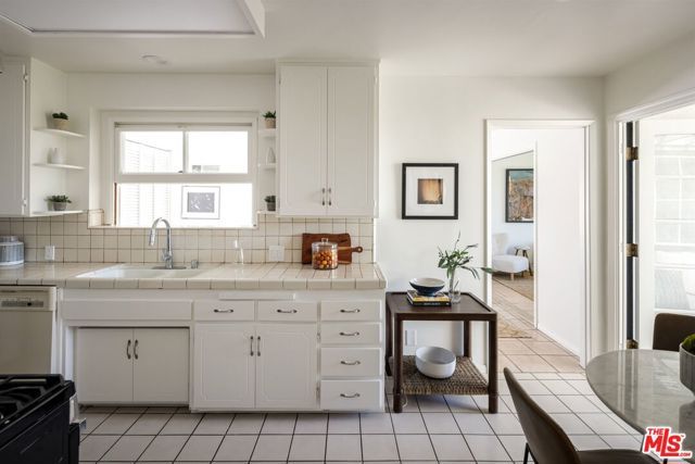 435 Cliff Drive, Pasadena, CA 91107