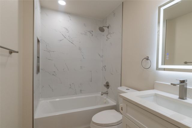 2514 Broadview Street, Greenville, TX 75402