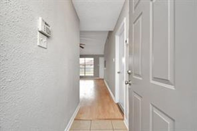 12811 Glenhollow Drive, Houston, TX 77048