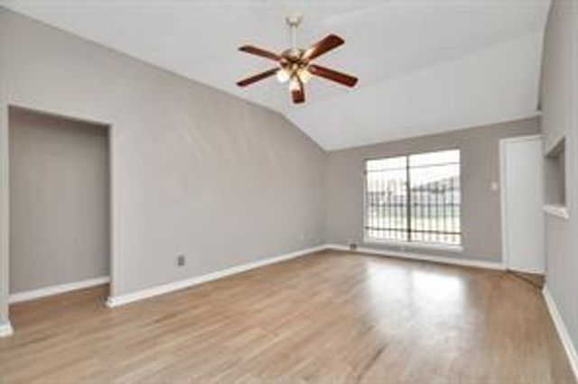 12811 Glenhollow Drive, Houston, TX 77048