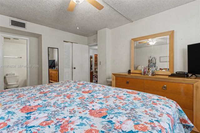 2649 NW 48th Ter 237, Lauderdale Lakes, FL 33313