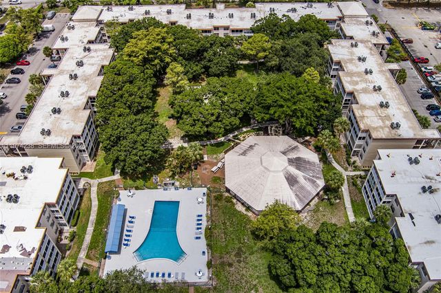 2649 NW 48th Ter 237, Lauderdale Lakes, FL 33313