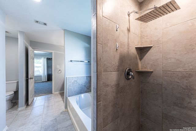 15522 Flowing Spring, San Antonio, TX 78247