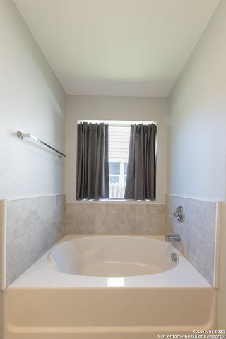 15522 Flowing Spring, San Antonio, TX 78247