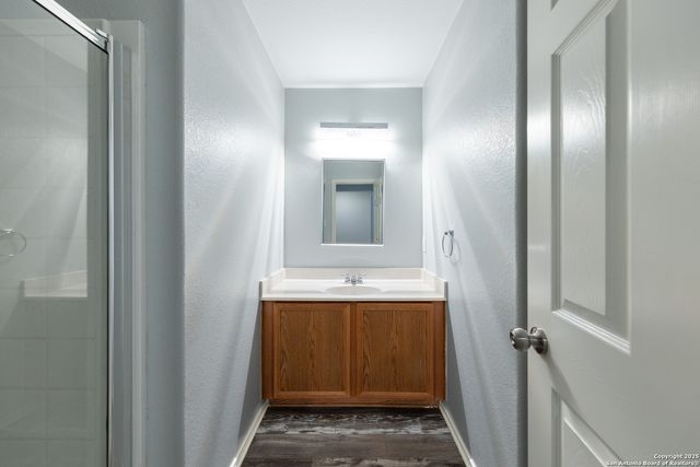 15522 Flowing Spring, San Antonio, TX 78247