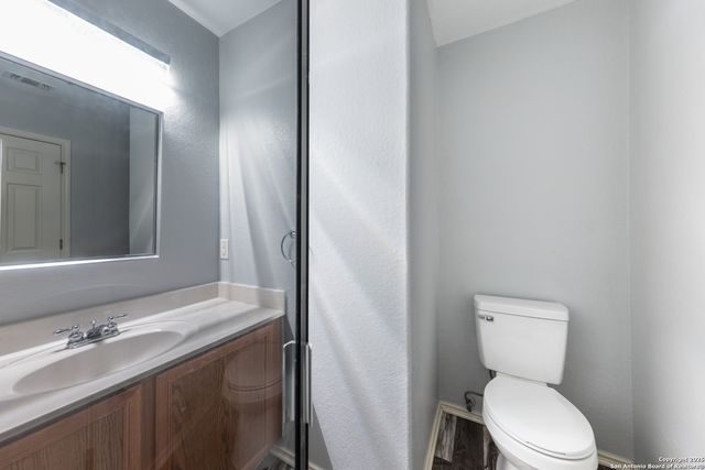 15522 Flowing Spring, San Antonio, TX 78247