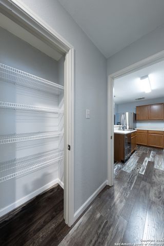 15522 Flowing Spring, San Antonio, TX 78247