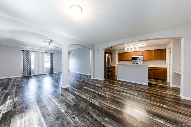 15522 Flowing Spring, San Antonio, TX 78247