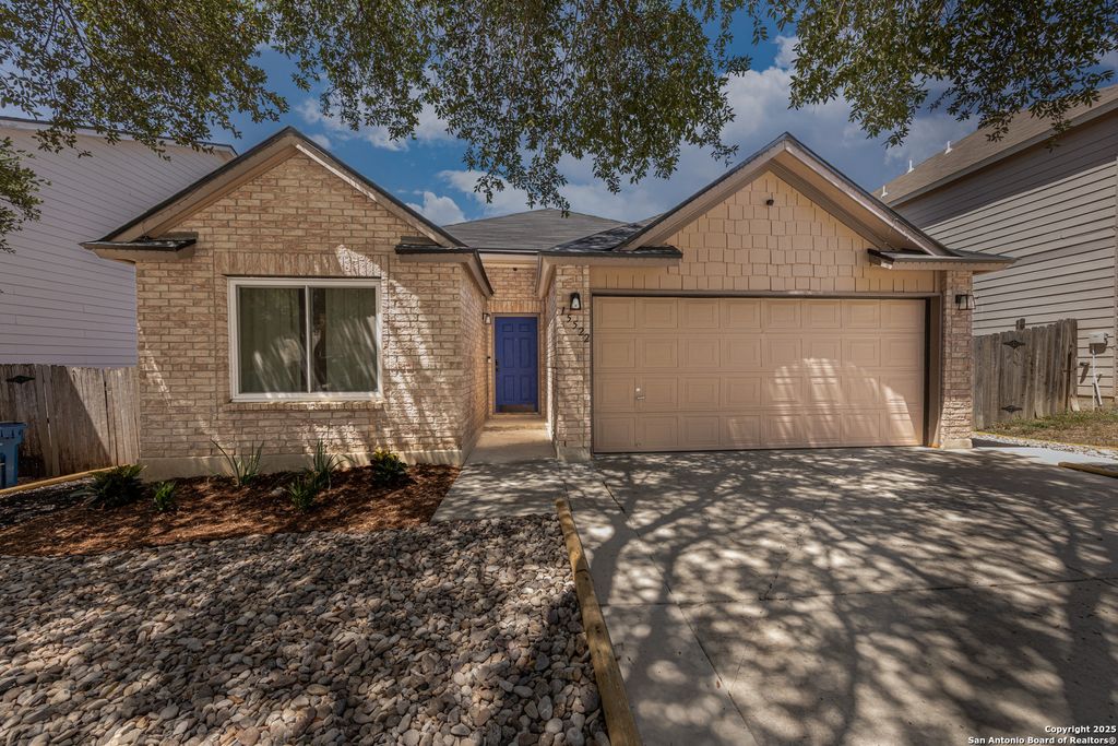 15522 Flowing Spring, San Antonio, TX 78247