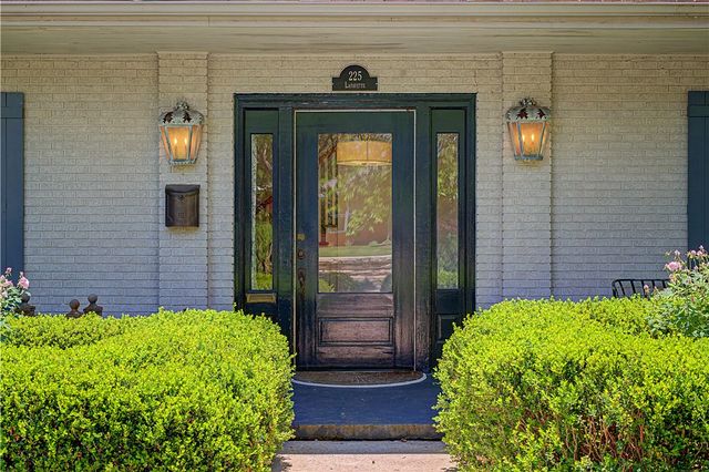 225 E Lafayette Street, Fayetteville, AR 72701
