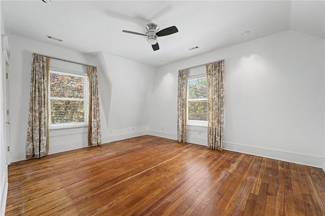 225 E Lafayette Street, Fayetteville, AR 72701