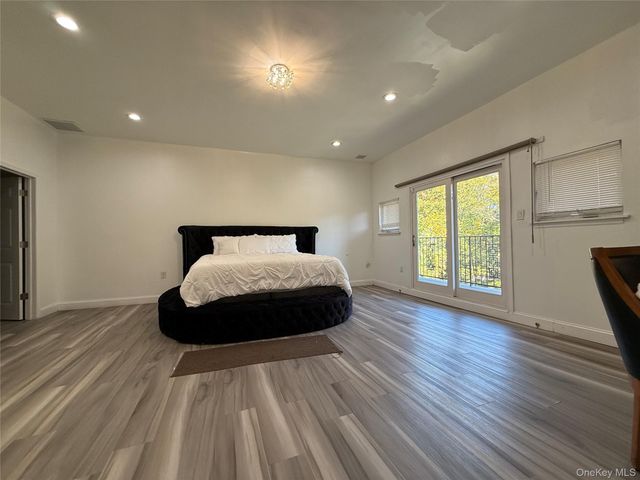 260 Hutchinson Boulevard, Mount Vernon, NY 10552