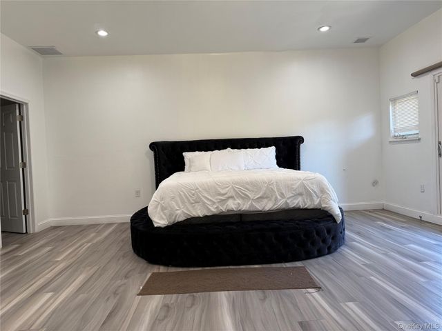 260 Hutchinson Boulevard, Mount Vernon, NY 10552