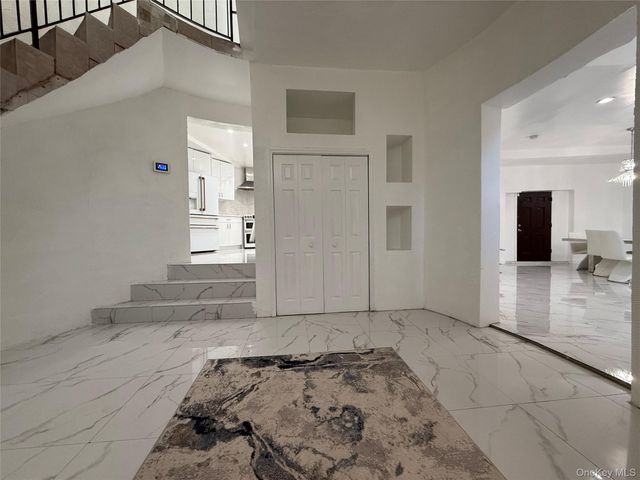 260 Hutchinson Boulevard, Mount Vernon, NY 10552