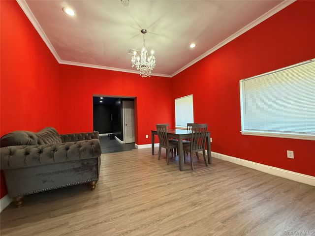 260 Hutchinson Boulevard, Mount Vernon, NY 10552