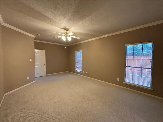 3207 Long Bough Court, Houston, TX 77059