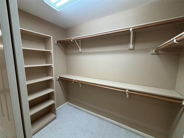 3207 Long Bough Court, Houston, TX 77059