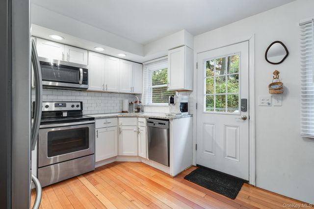 14 Sylvan Drive, Mahopac, NY 10541