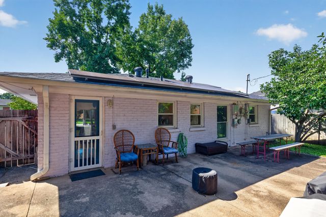 562 Sandalwood Drive, Lexington, KY 40505