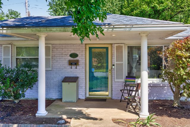 562 Sandalwood Drive, Lexington, KY 40505
