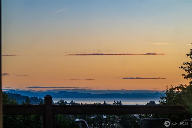668 Parkview Place, Blaine, WA 98230
