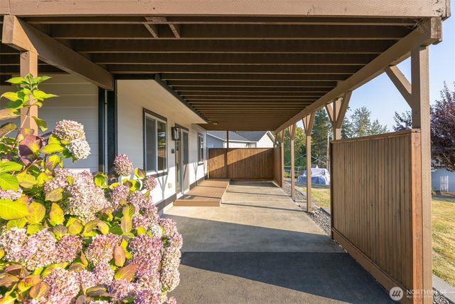 668 Parkview Place, Blaine, WA 98230