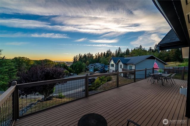 668 Parkview Place, Blaine, WA 98230