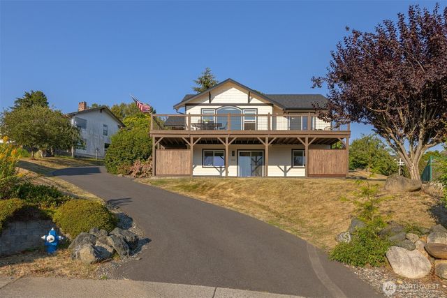 668 Parkview Place, Blaine, WA 98230