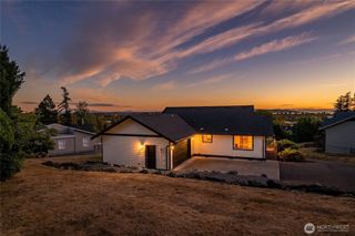 668 Parkview Place, Blaine, WA 98230