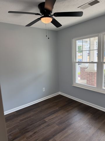 442 Flintlock Ct, Nashville, TN 37217