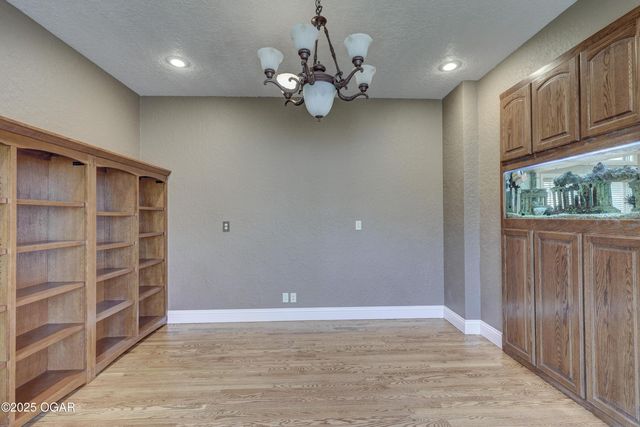 2625 Gaineswood Avenue, Baxter Springs, KS 66713