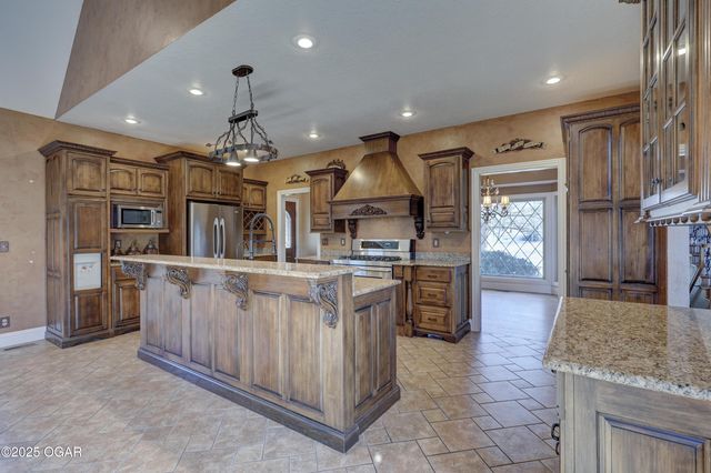 2625 Gaineswood Avenue, Baxter Springs, KS 66713