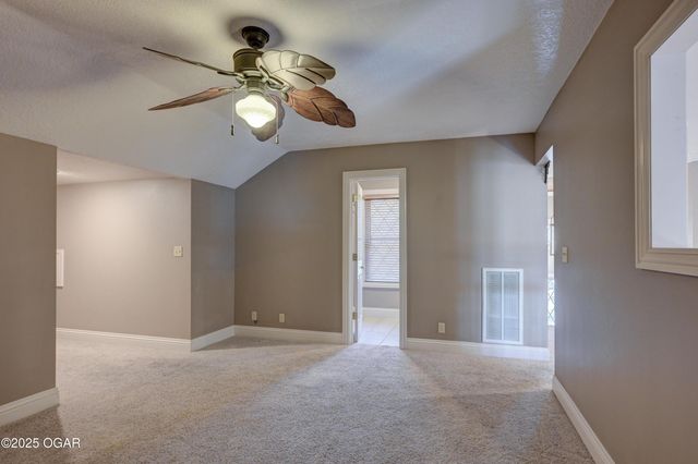 2625 Gaineswood Avenue, Baxter Springs, KS 66713